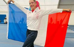 JADE CHAMPIONNE DU MONDE DU TISSU AÉRIEN